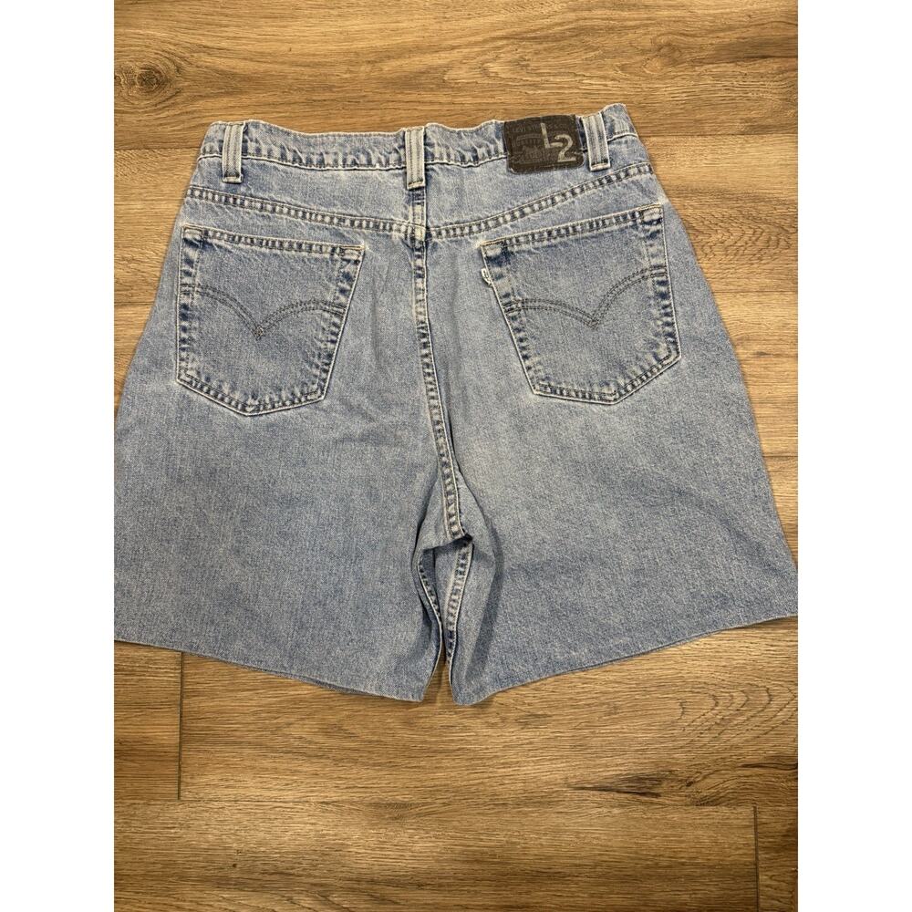 Mens Vintage Y2K Silver tab “Baggy Fit” Levi Denim Shorts Size 32/33 100% Cotton